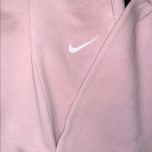 Nike Sportswear Essential Fleece Pants - Picture 3 of 6